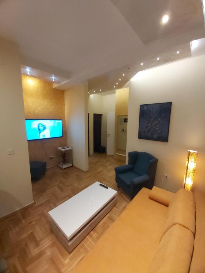 Apartment Nikirent Баня-Лука Экстерьер фото